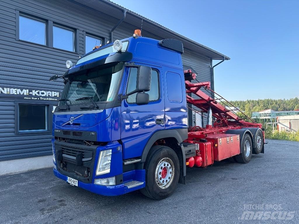 Volvo FM 500 6x2 Cable lift demountable trucks