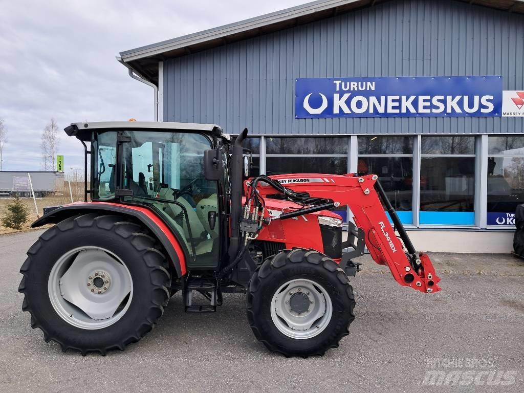 Massey Ferguson 4707 Tractors