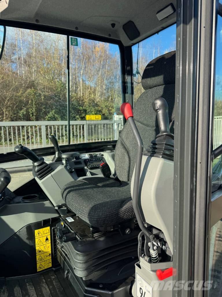 Bobcat E27 Mini excavators < 7t (Mini diggers)