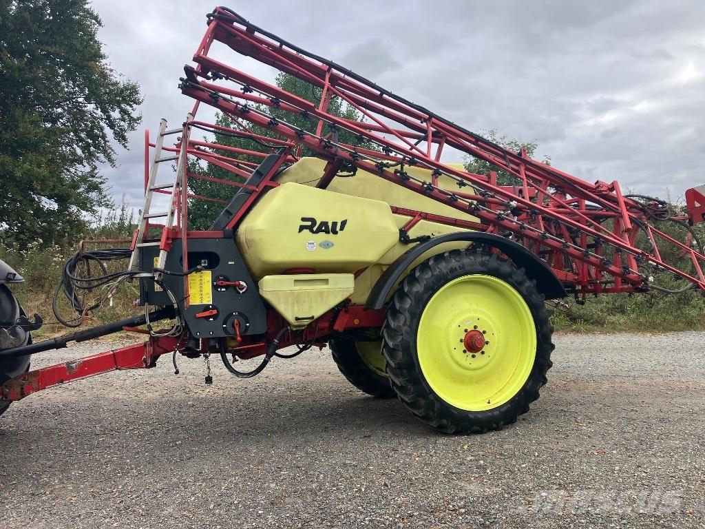 Rau Trailed Sprayer Trailed sprayers