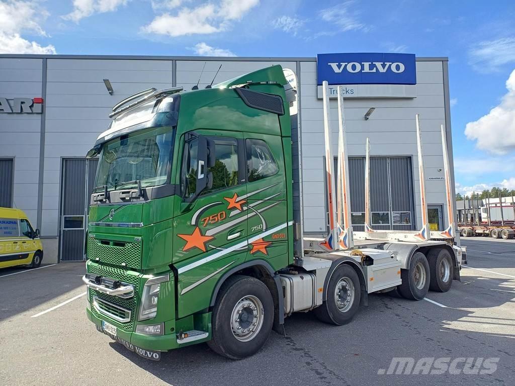 Volvo FH Timber trucks