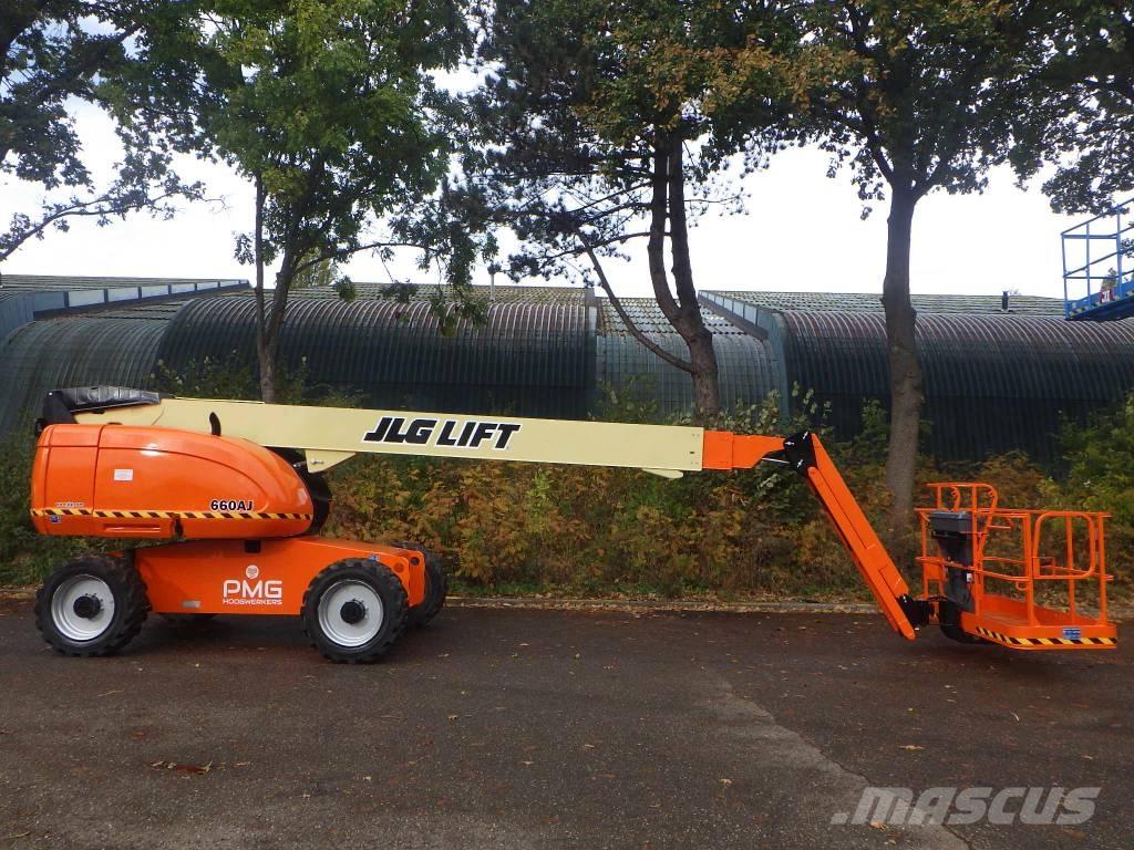 JLG 660SJ Telescopic boom lifts