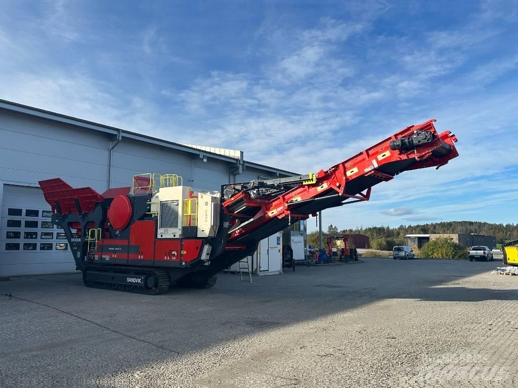Sandvik UJ443e Mobile crushers