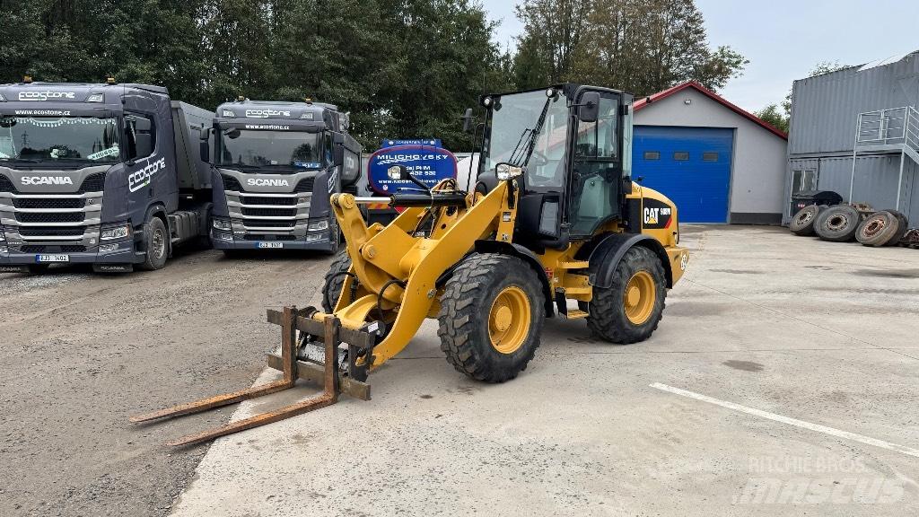 CAT 908 Wheel loaders