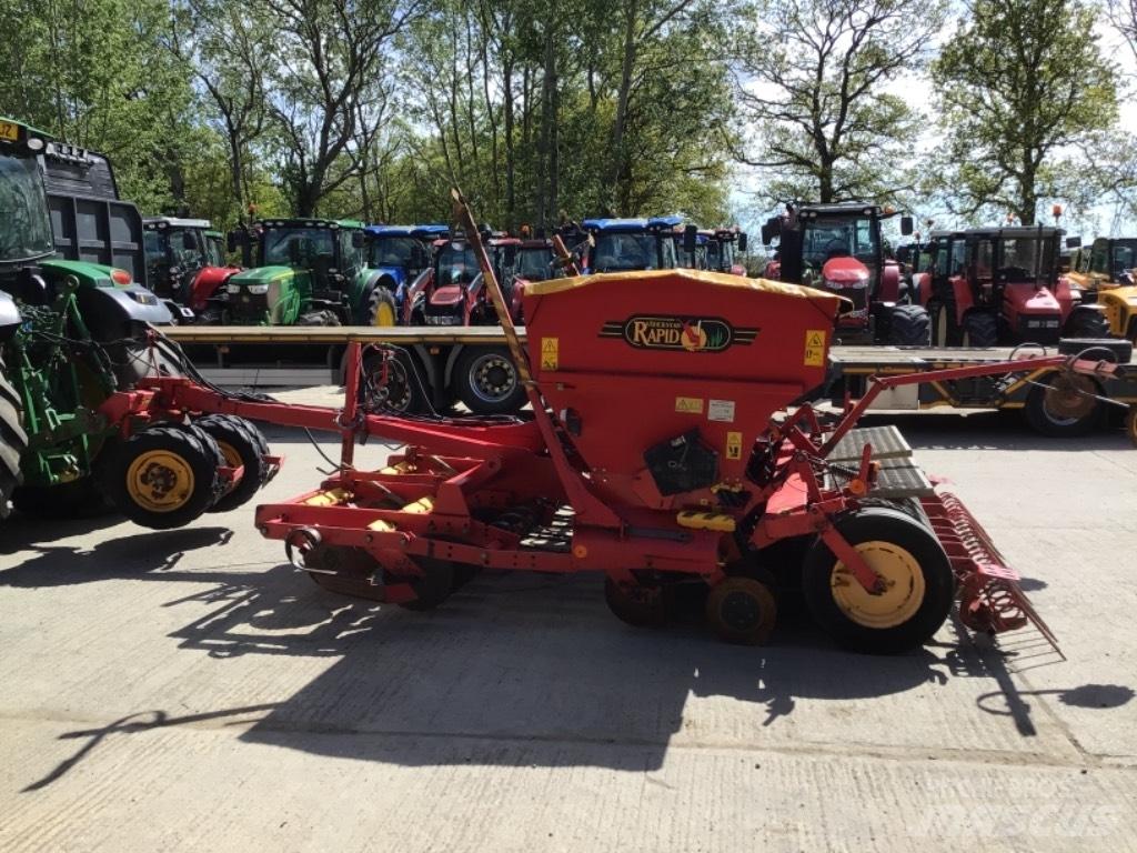 Väderstad Rapid300S Drills