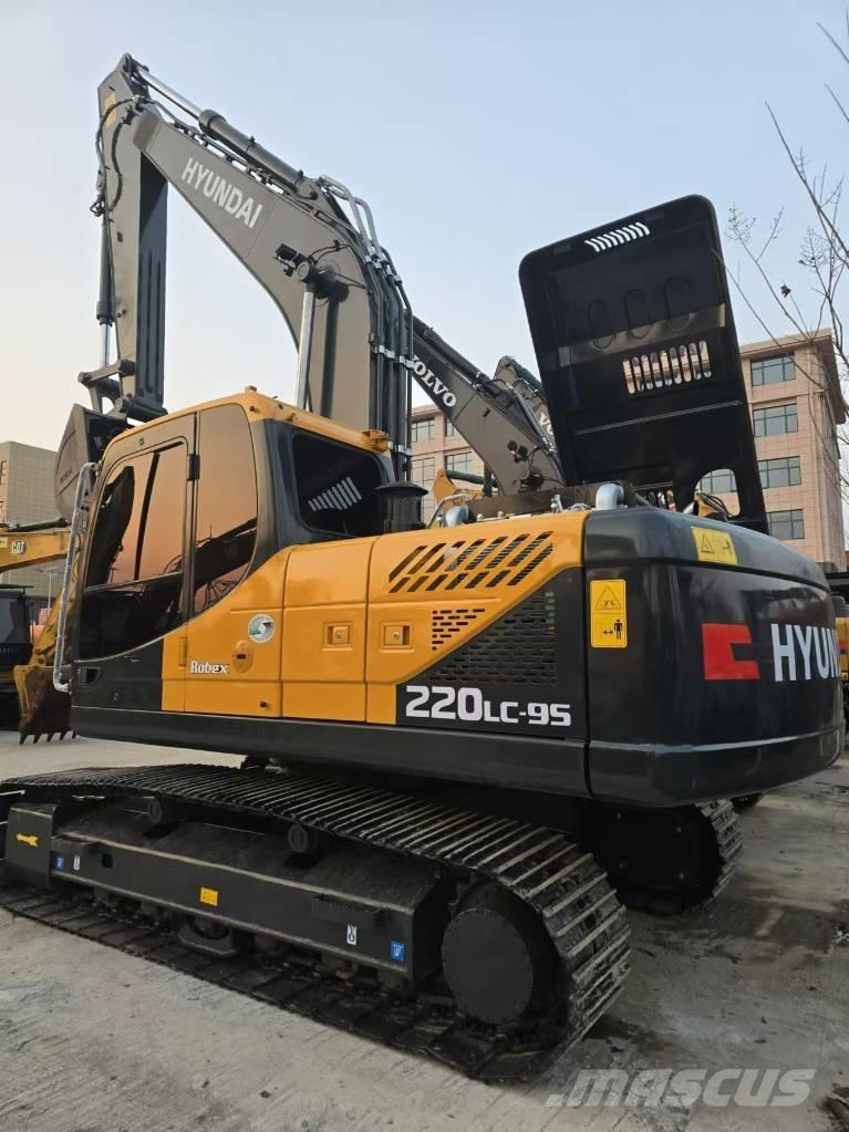 Hyundai 220-9 Midi excavators  7t - 12t