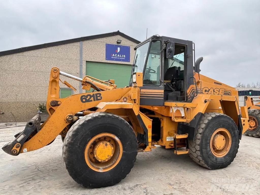 CASE 621B Wheel loaders