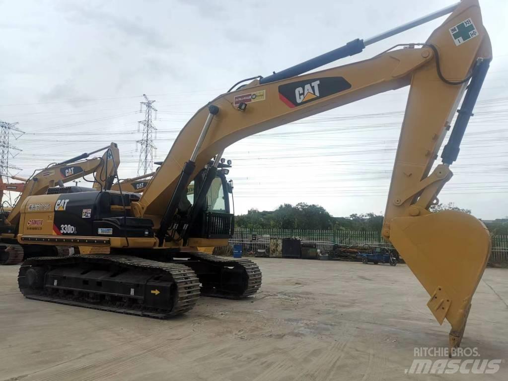 CAT 330 D Crawler excavators
