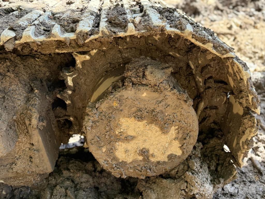 Doosan DX 220 LC-9 Crawler excavators