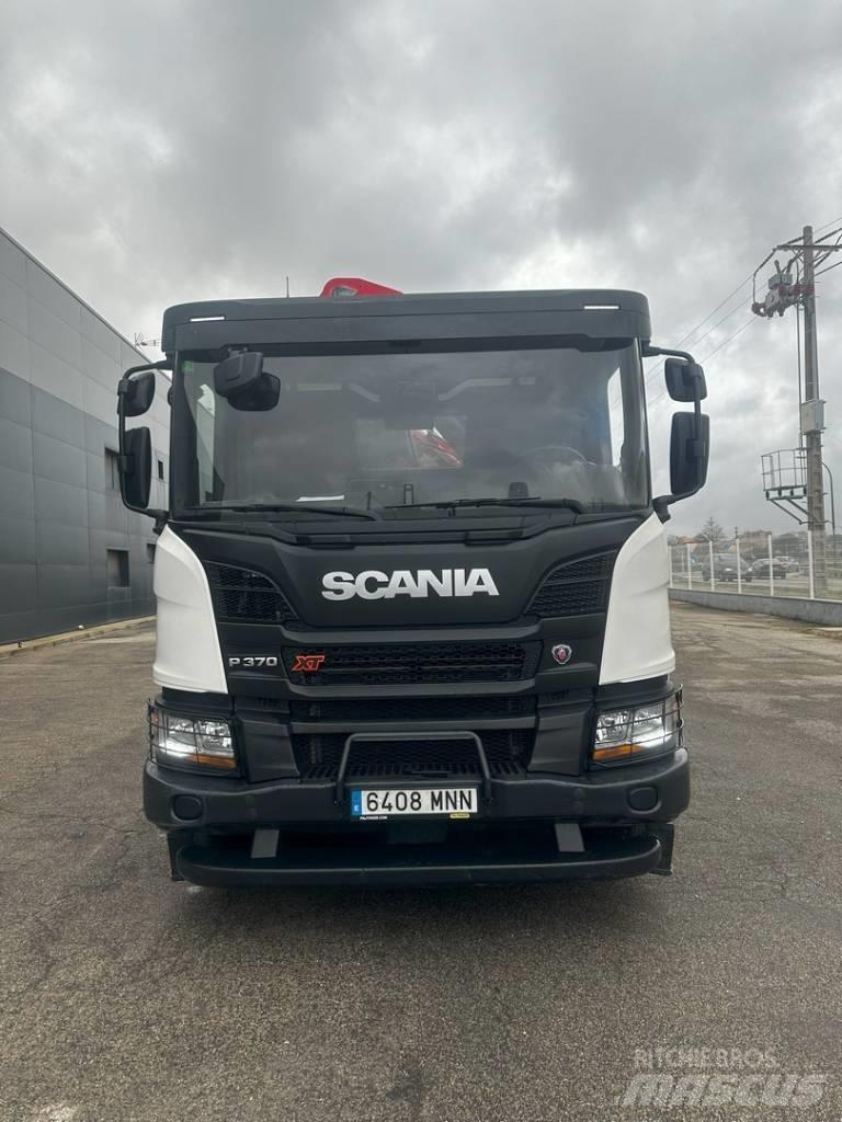 Scania P 370 Crane trucks