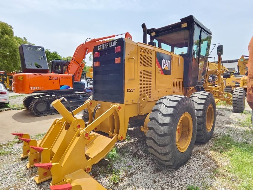 CAT 120 H Graders