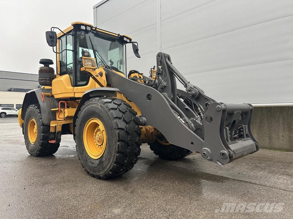 Volvo L90H Wheel loaders
