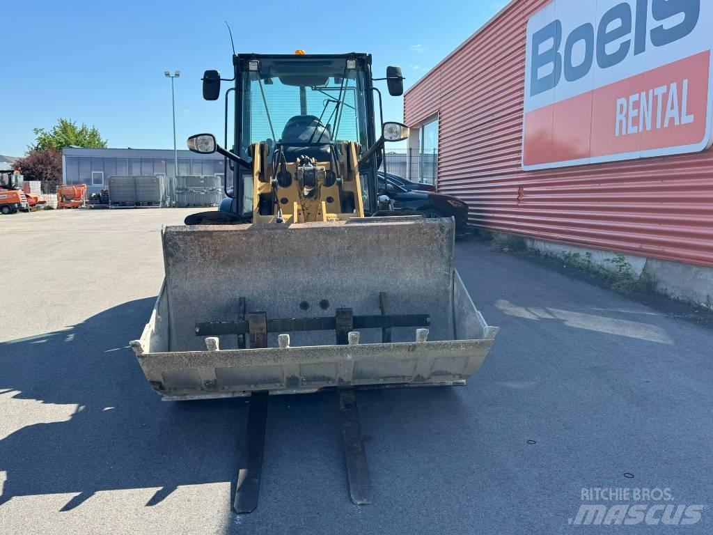 CAT 906 M Wheel loaders