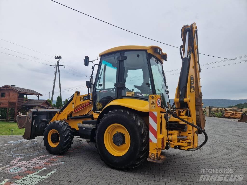 JCB 3 CX Backhoe loaders