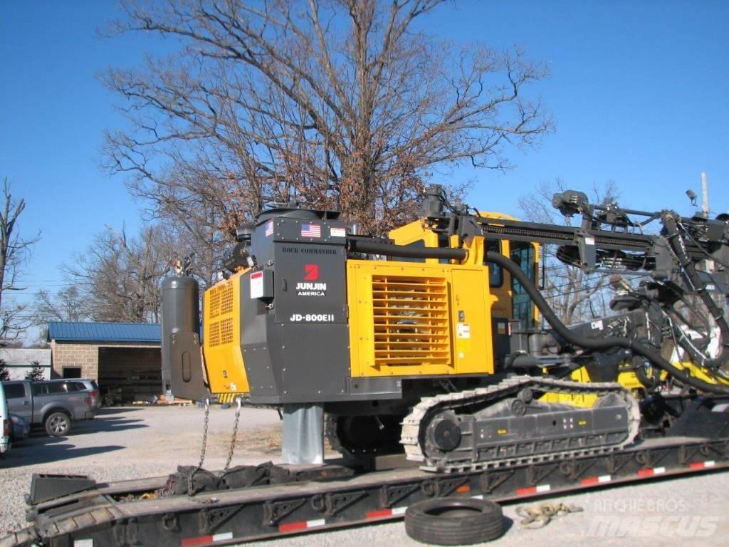 Soosan JD800E-II Surface drill rigs