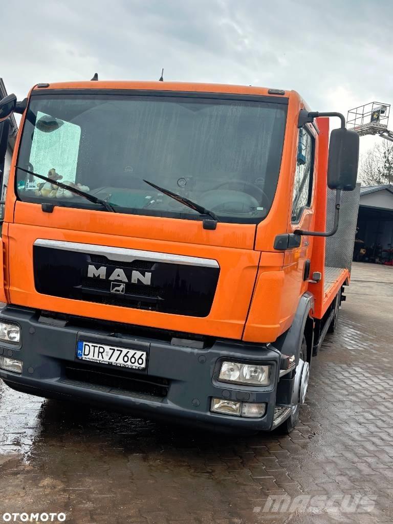 MAN TGM 15.290 Beavertail Flatbed / winch trucks