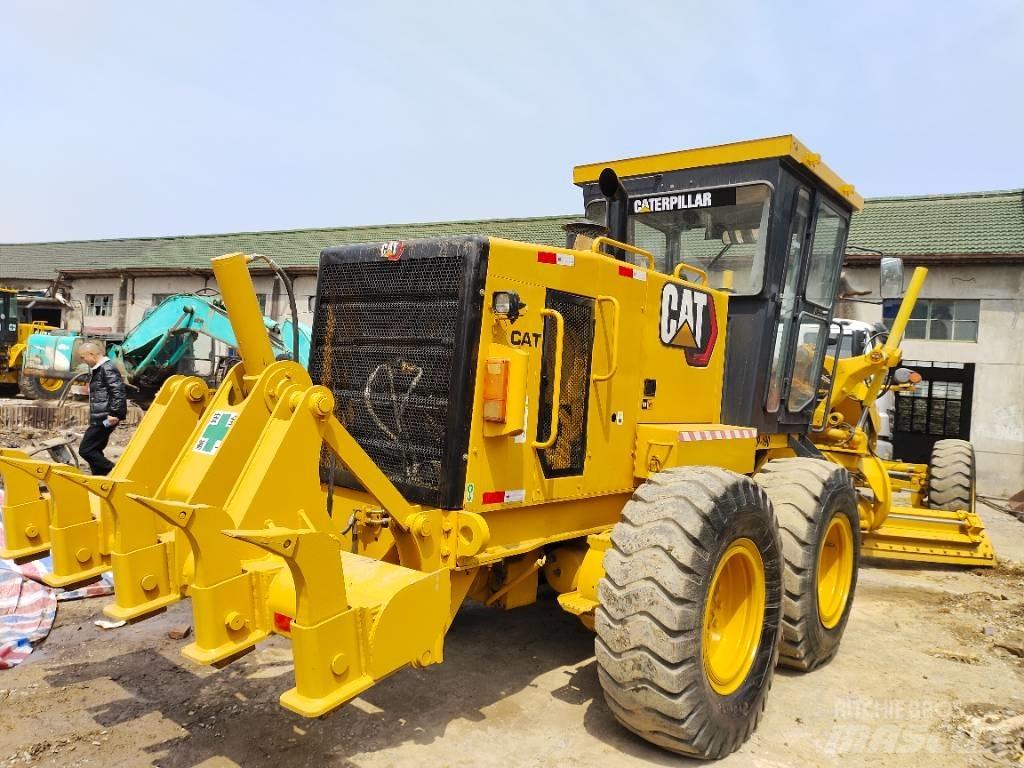 CAT 140 K Graders