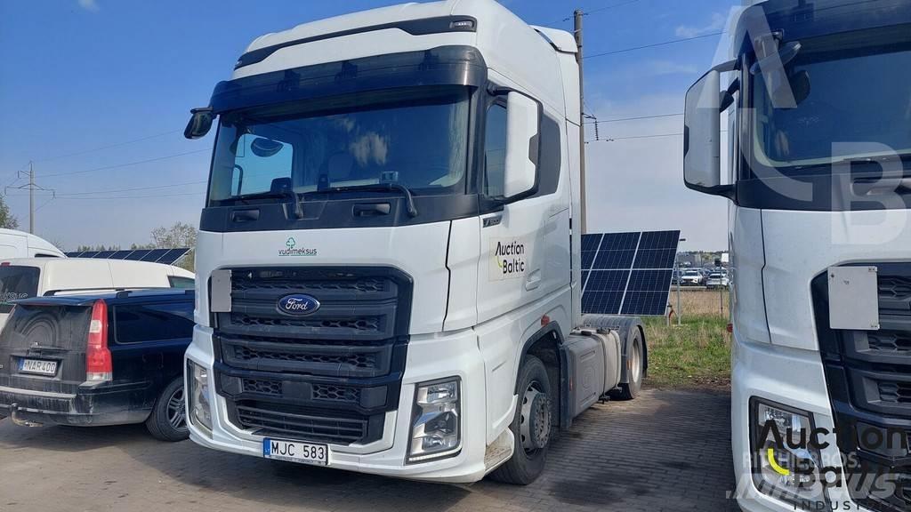 Ford F-MAX 500 Tractor Units