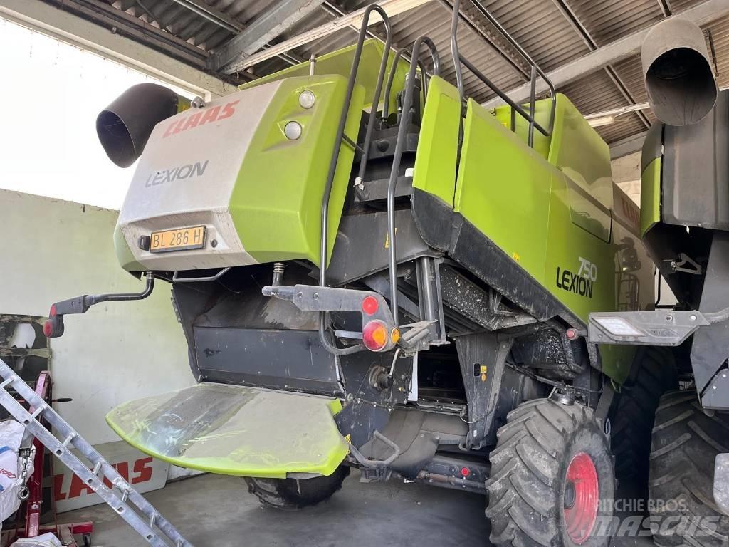 CLAAS Lexion 750 Combine harvesters