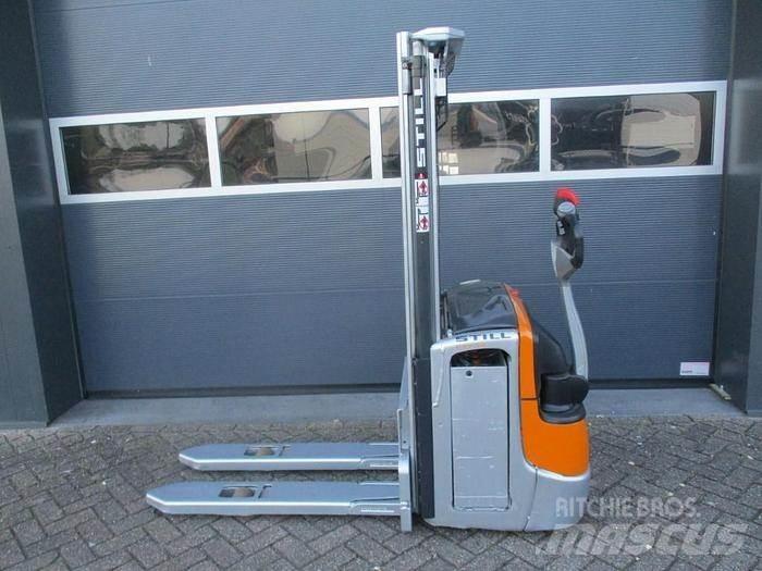 Still EXV 14C Pedestrian stacker