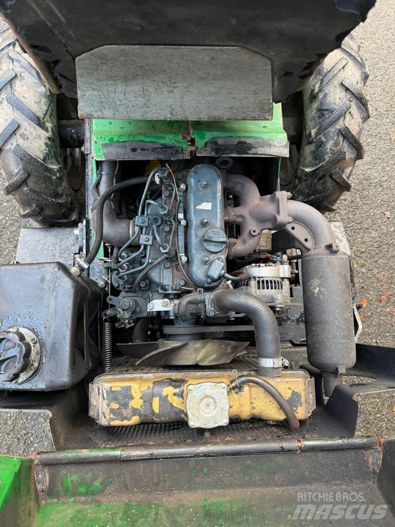 Avant Multi Mini loaders