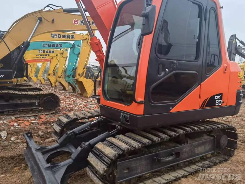 Doosan DX 80 Midi excavators  7t - 12t