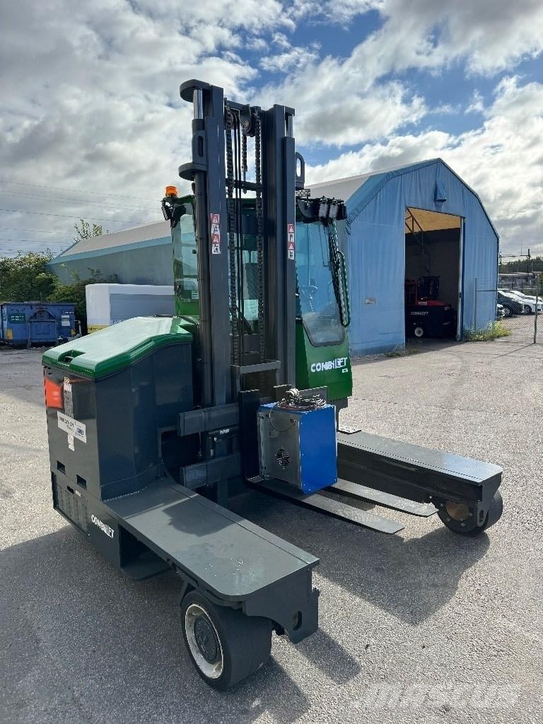 Combilift C4000ET 4-way reach trucks