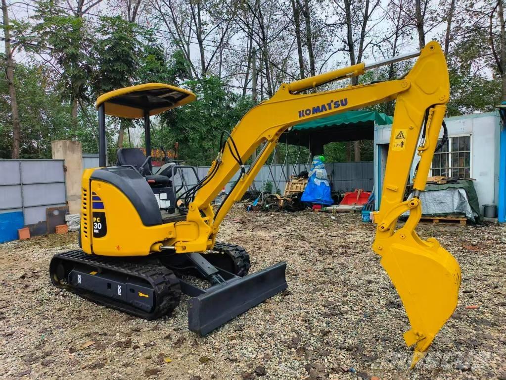 Komatsu PC 30 Mini excavators < 7t (Mini diggers)