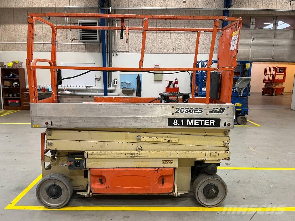JLG 2030 ES Scissor lifts
