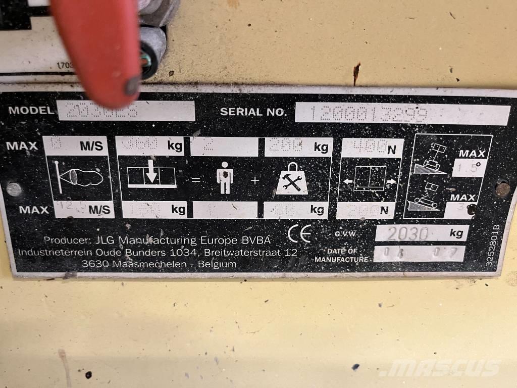 JLG 2030 ES Scissor lifts