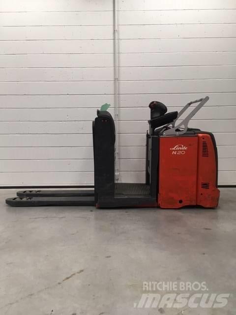 Linde N20C/132 Low lift order picker