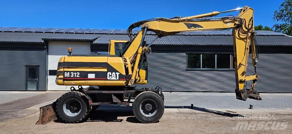 CAT M312 Wheeled excavators