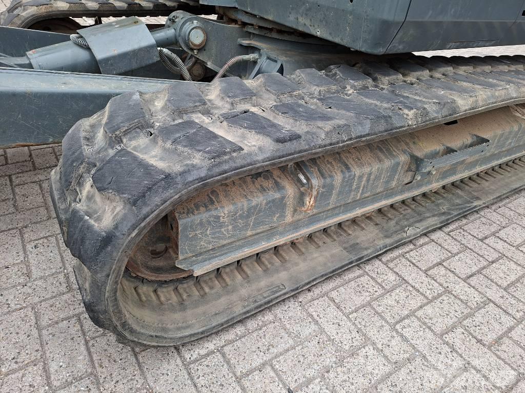 Neuson ET90 Midi excavators  7t - 12t