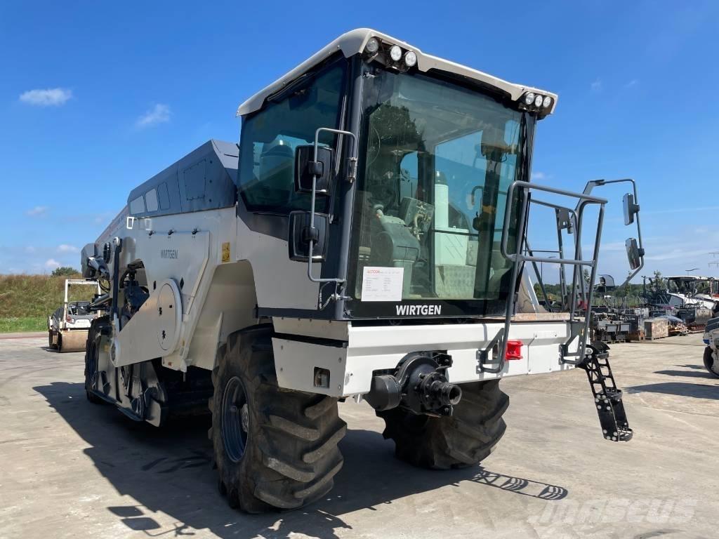 Wirtgen WR 240I Asphalt recyclers