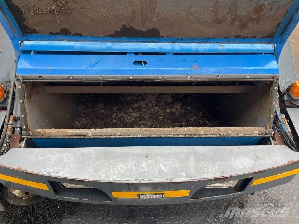 Hako JONAS 1900 D Sweepers