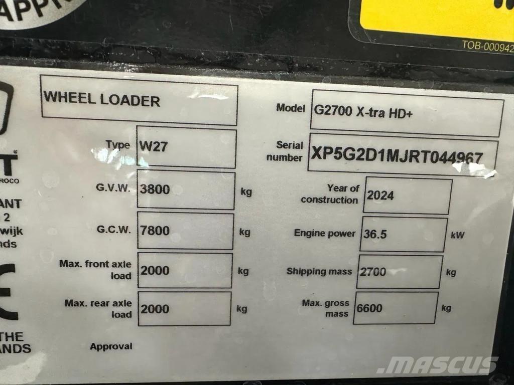 GiANT G2700HD+ Mini loaders