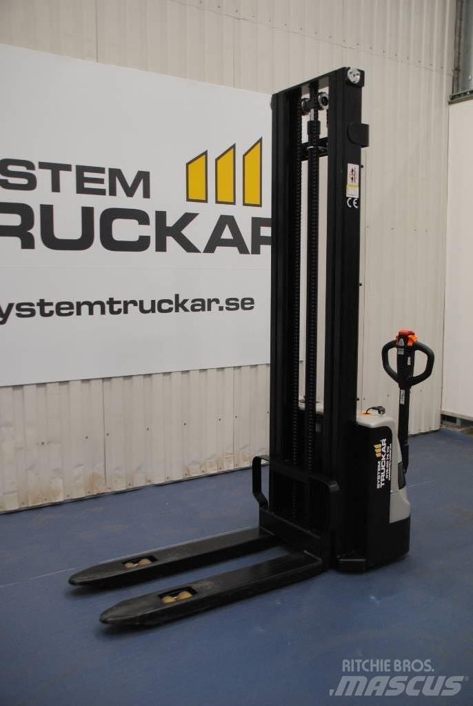 Silverstone ESP1240 Pedestrian stacker