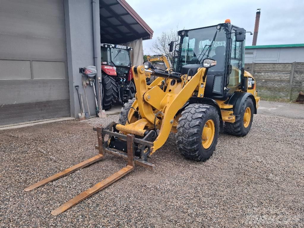 CAT 907 M Wheel loaders