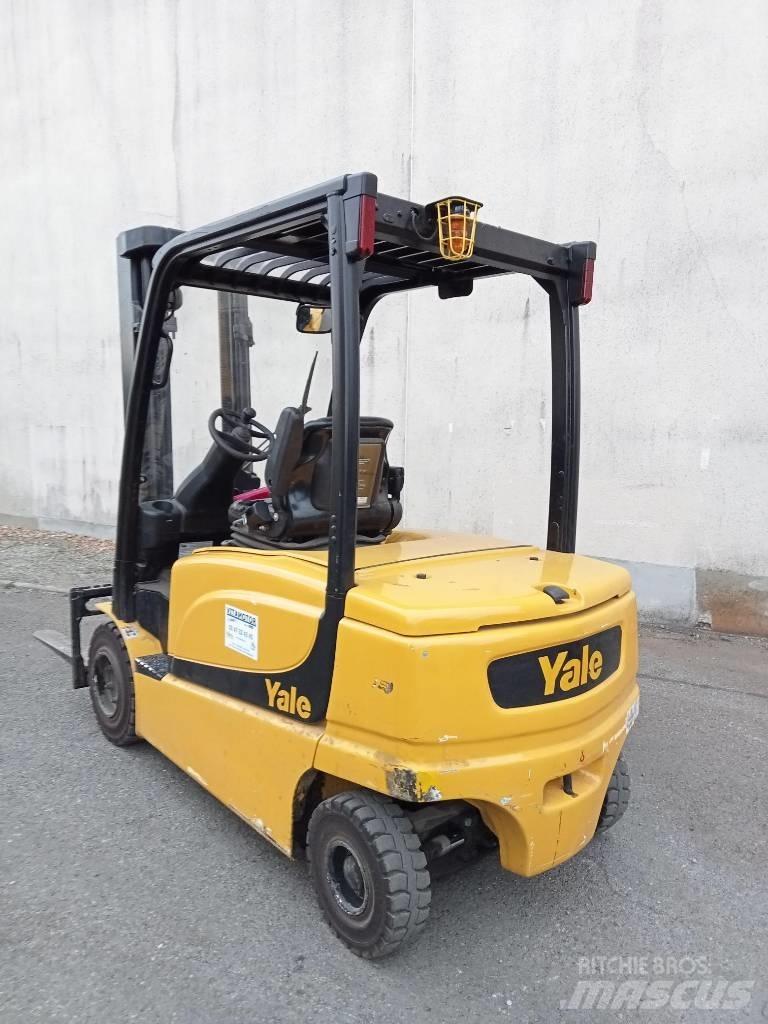 Yale ERP35 Electric forklift trucks