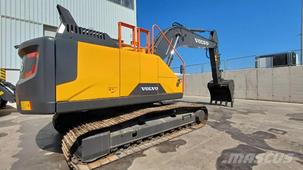 Volvo EC250ENL Crawler excavators