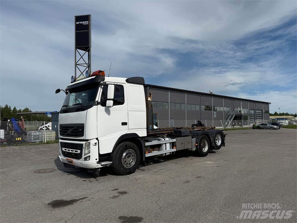 Volvo FH540 6x2 Hook lift trucks
