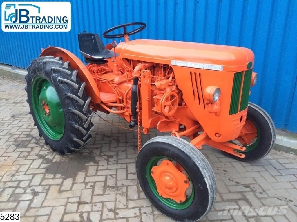 Same DA 30 2WD Tractors