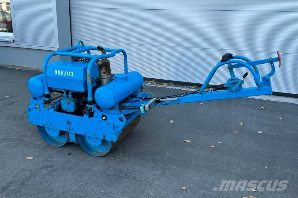 Ammann DR 60 Plate compactors