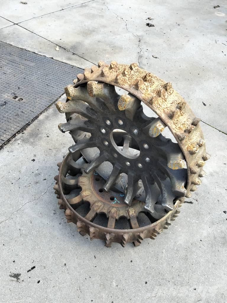 Rolos H414 Harvester heads