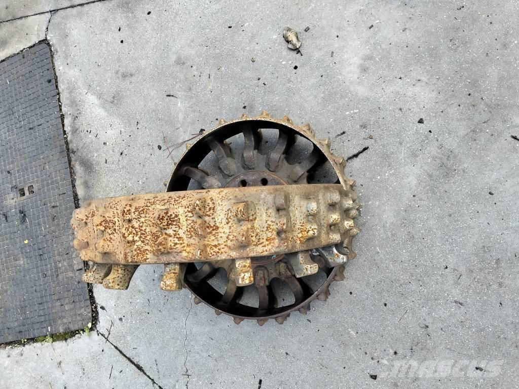 Rolos H414 Harvester heads