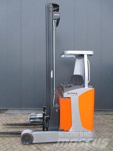 Still FM X17 Reach trucks