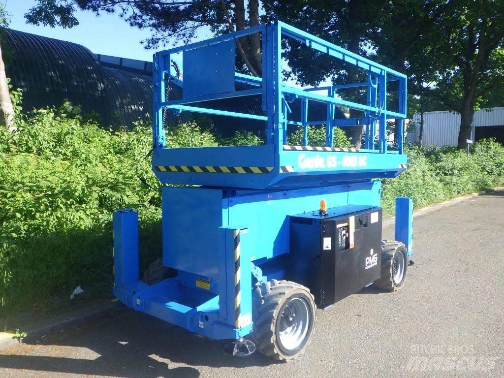 Genie GS4069DC Scissor lifts
