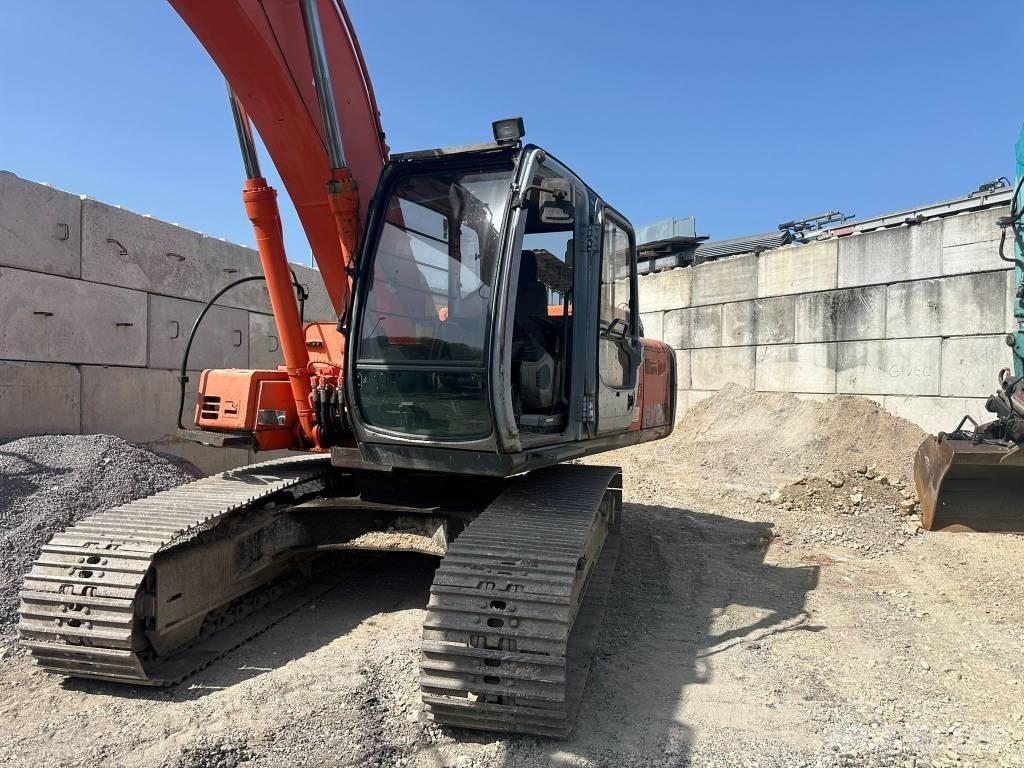 Fiat-Hitachi EX 215 Crawler excavators