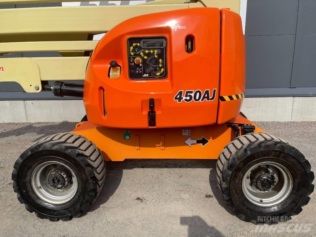 JLG 450 AJ Bomlift Articulated boom lifts