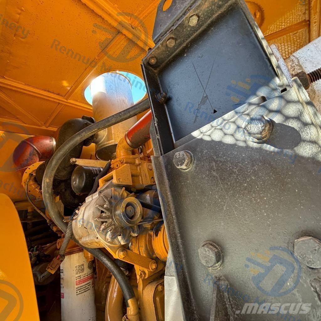 XCMG XS 223 J Single drum rollers